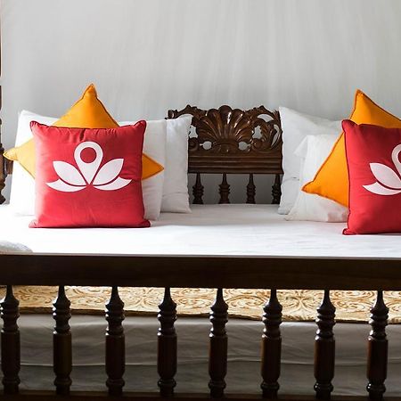 Dew Grand Regency Daire Bataduwa Dış mekan fotoğraf