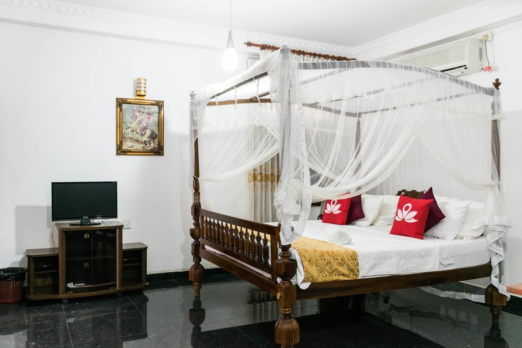 Dew Grand Regency Daire Bataduwa Dış mekan fotoğraf