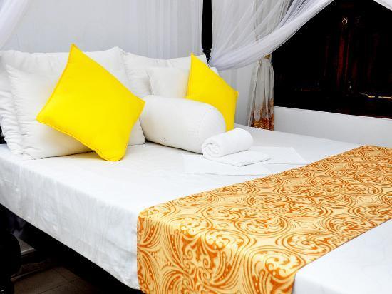 Dew Grand Regency Daire Bataduwa Dış mekan fotoğraf