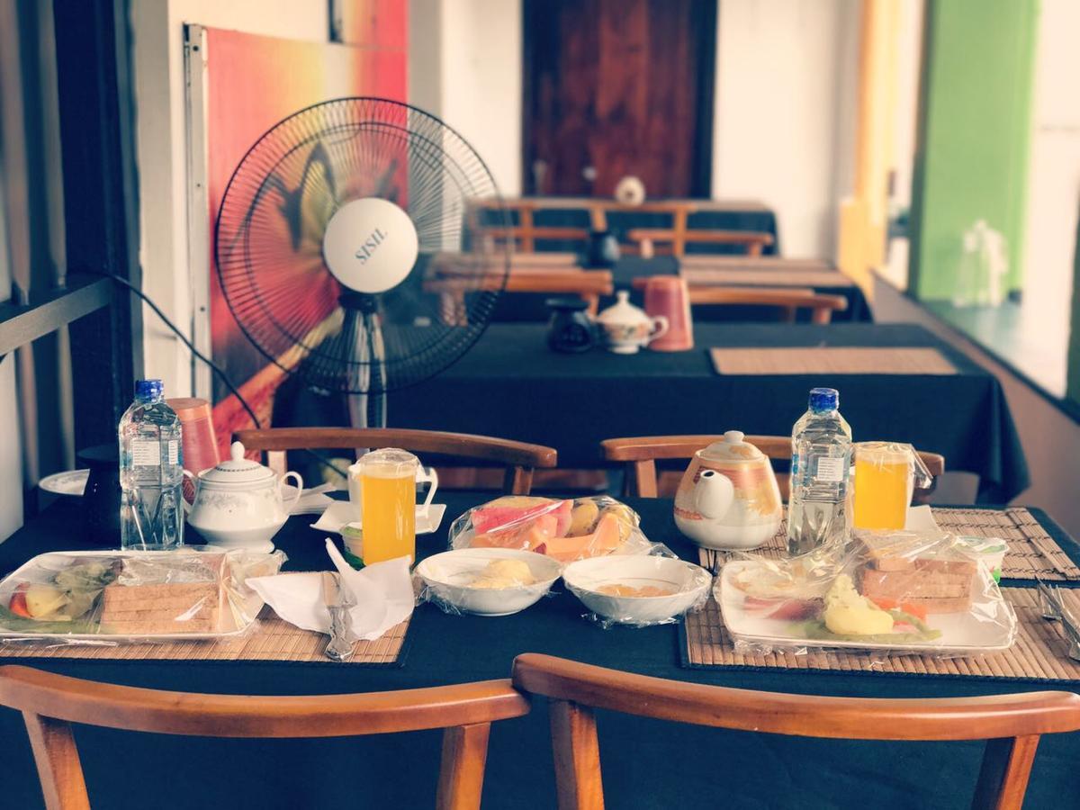 Dew Grand Regency Daire Bataduwa Dış mekan fotoğraf