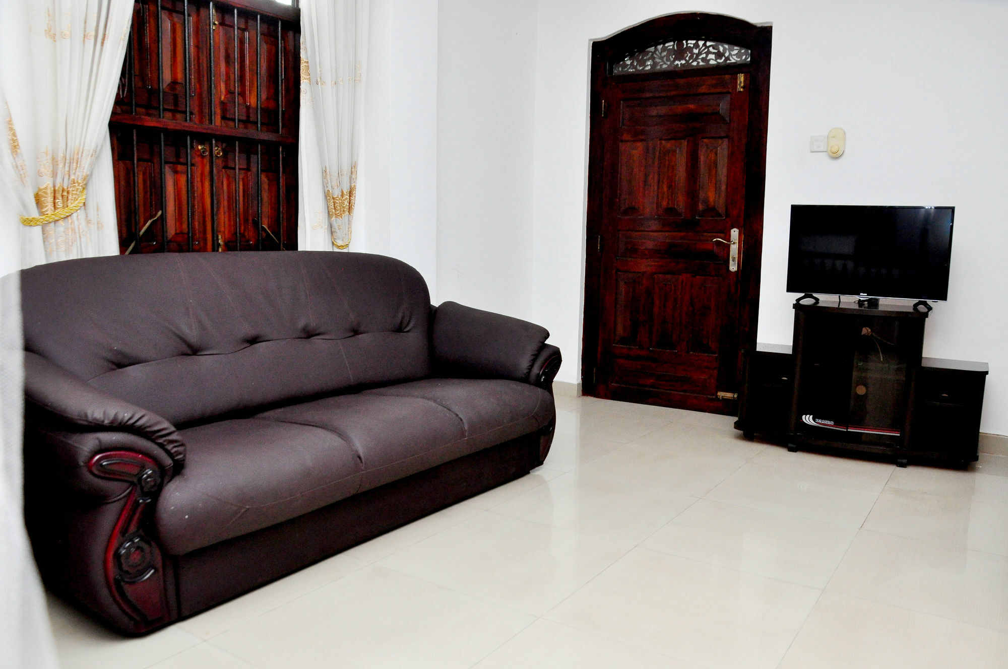 Dew Grand Regency Daire Bataduwa Dış mekan fotoğraf